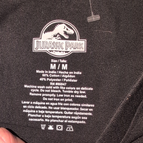 Jurassic Park Black Graphic Tee - Picture 2 of 4
